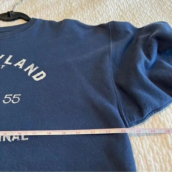 ✨ Disney Disneyland Blue Mickey Mouse Crewneck Sweatshirt Large - Picture 9 of 9